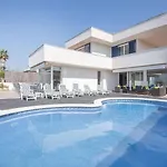 Med Private Pool Bbq Sea סיטגס