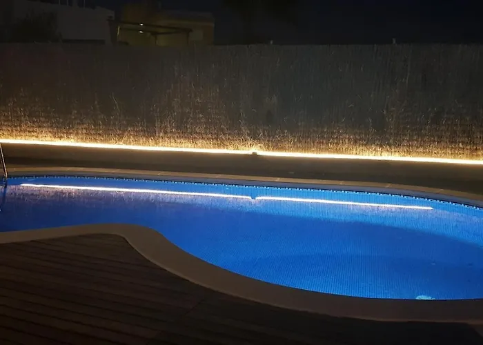 Med Private Pool Bbq Sea Отель